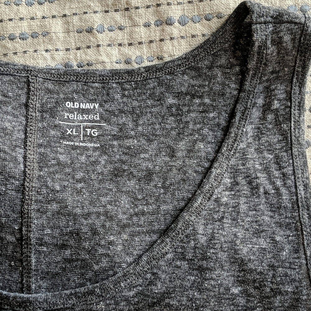 Old Navy Scooped Neckline Tank Grey XL